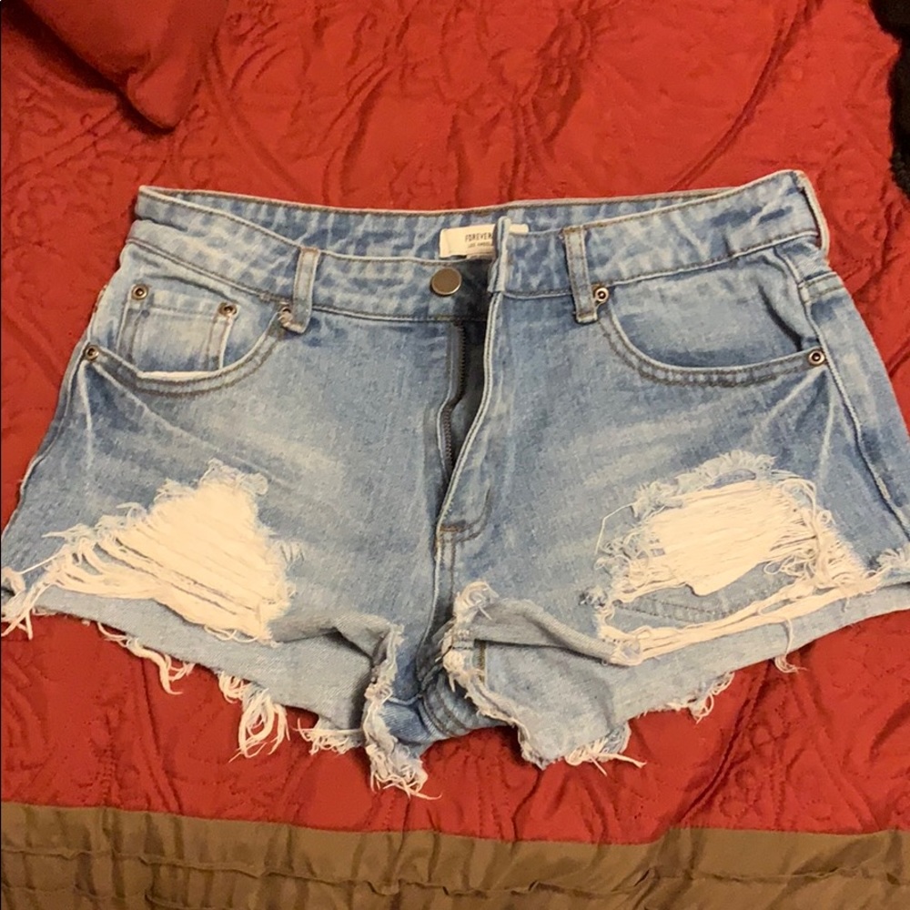 Forever 21 ripped jean shorts